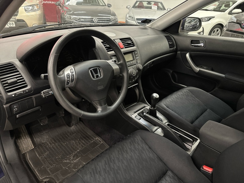 Honda Accord vaihtoauto