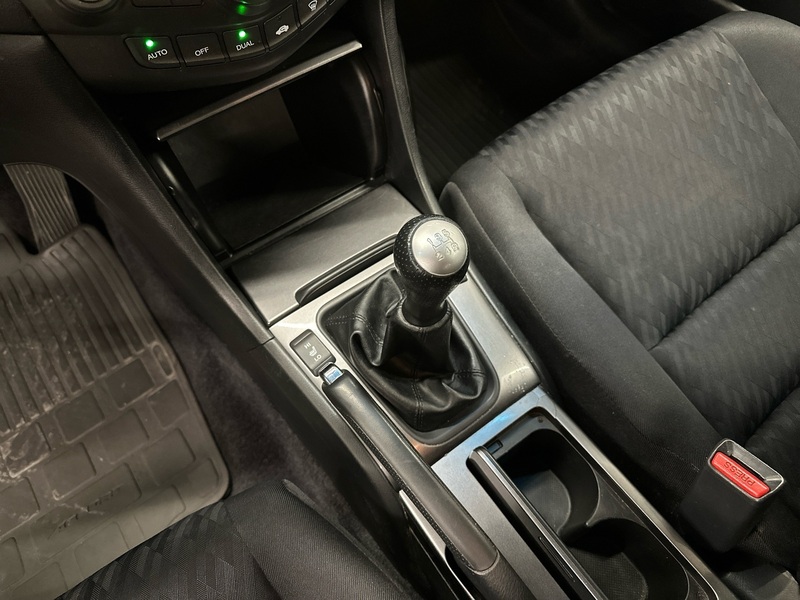 Honda Accord vaihtoauto