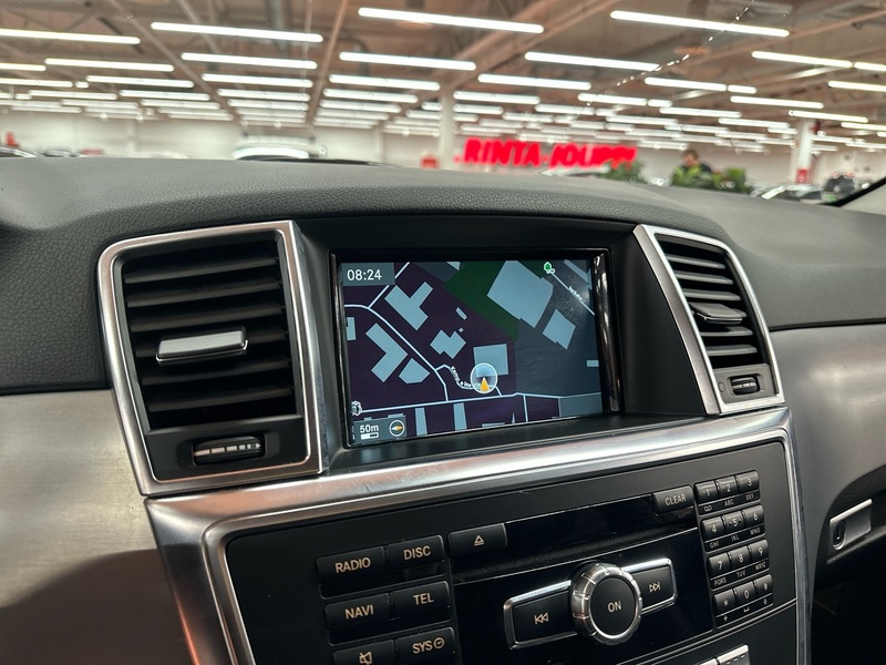 Mercedes-Benz ML vaihtoauto