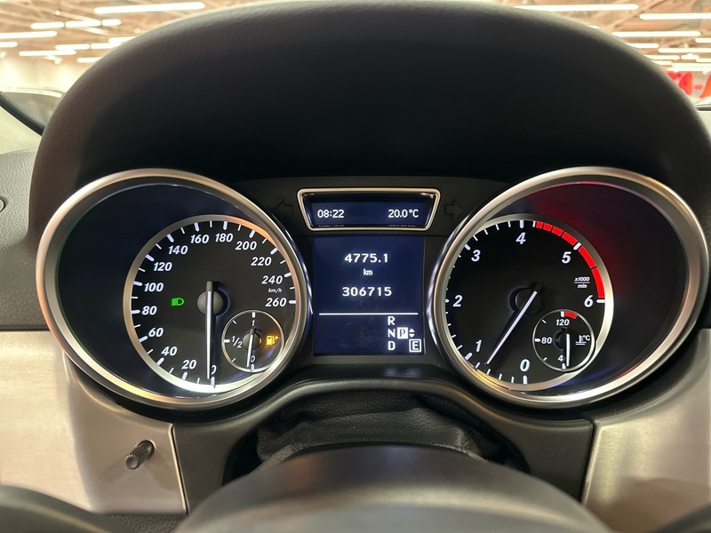 Mercedes-Benz ML vaihtoauto