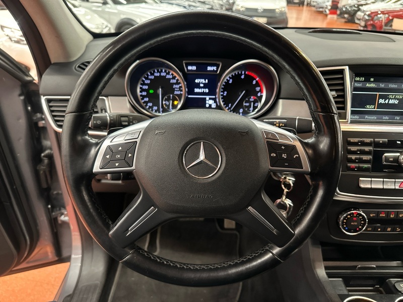Mercedes-Benz ML vaihtoauto