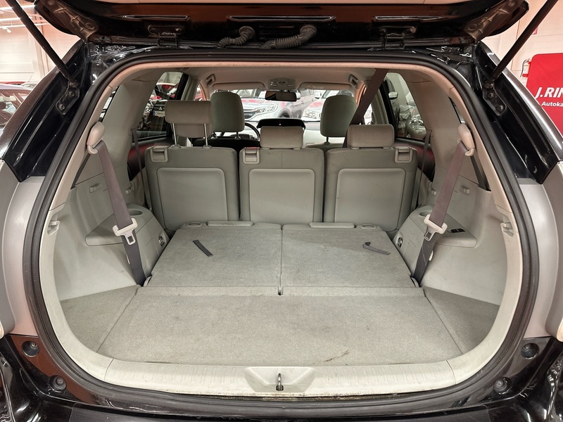 Toyota Prius+ vaihtoauto