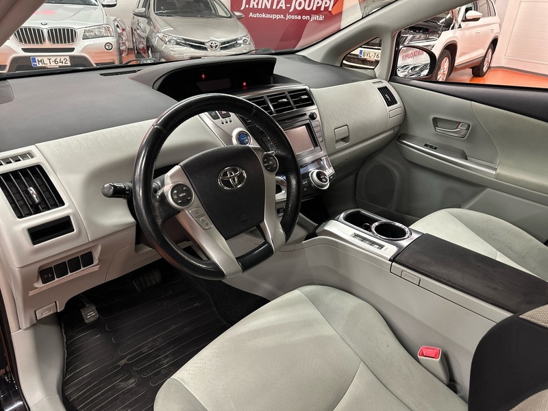 Toyota Prius+ vaihtoauto