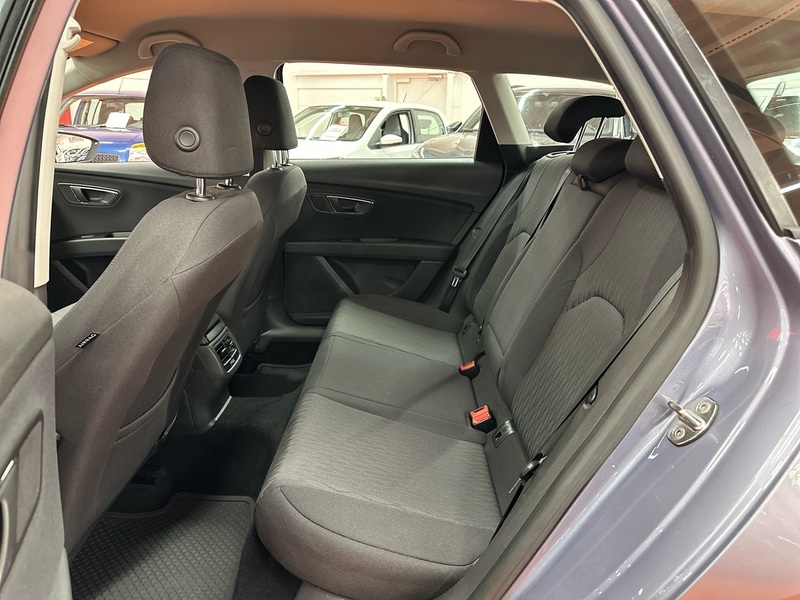 SEAT Leon ST vaihtoauto