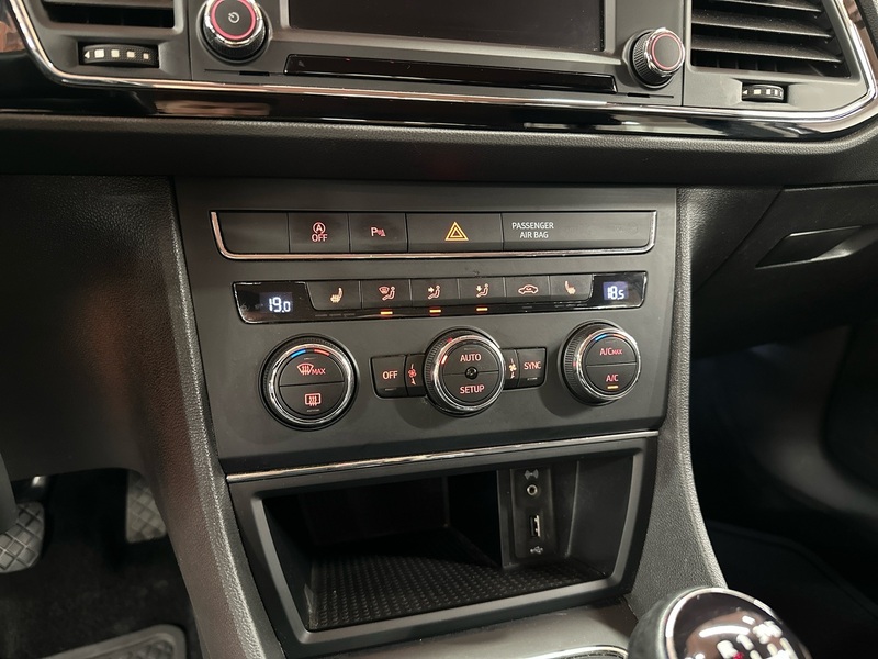 SEAT Leon ST vaihtoauto