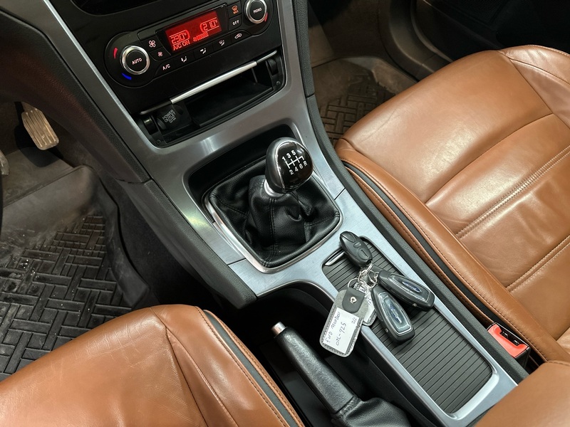 Ford Mondeo vaihtoauto