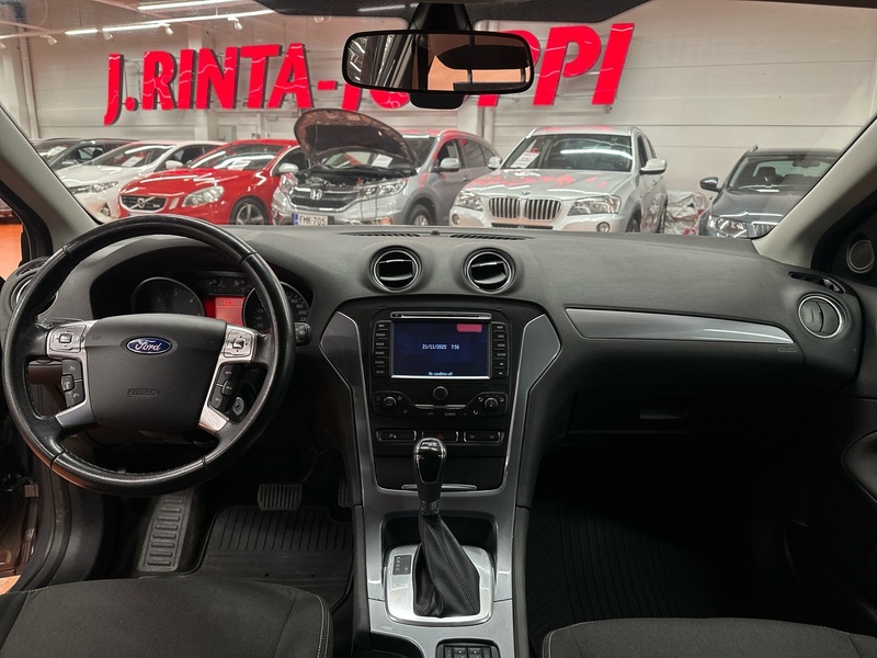 Ford Mondeo vaihtoauto