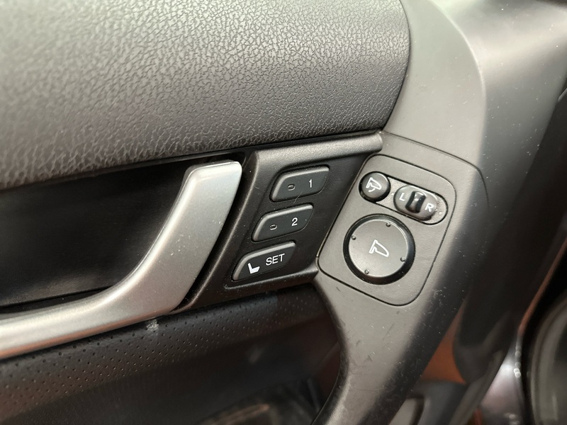 Honda Accord vaihtoauto