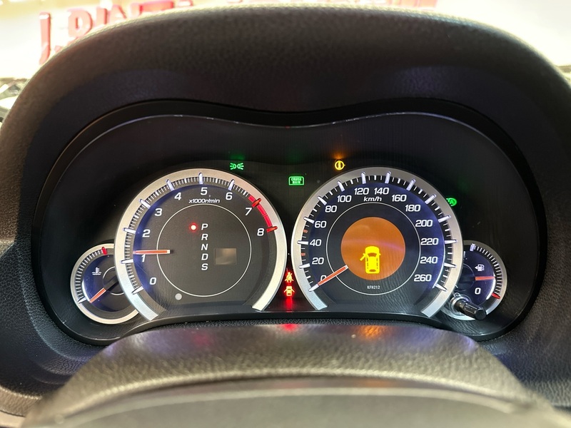 Honda Accord vaihtoauto