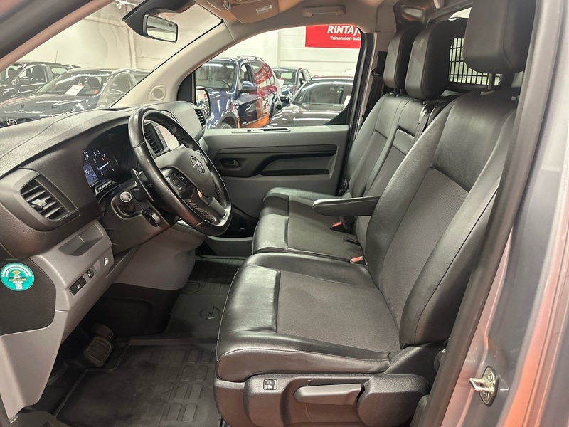 Opel Vivaro vaihtoauto