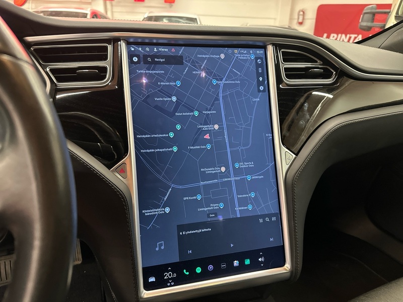 Tesla Model S vaihtoauto
