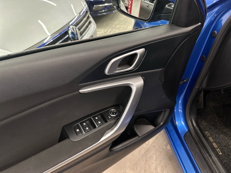 Kia Ceed vaihtoauto