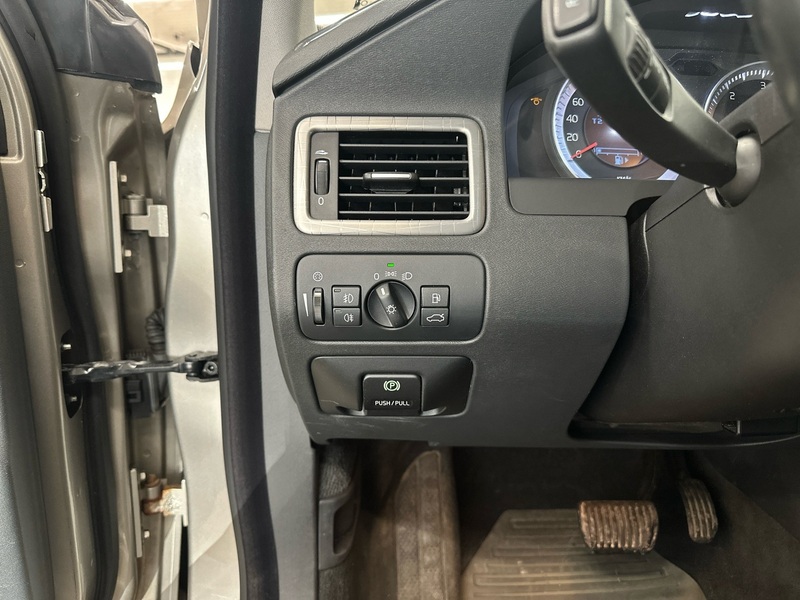 Volvo XC70 vaihtoauto