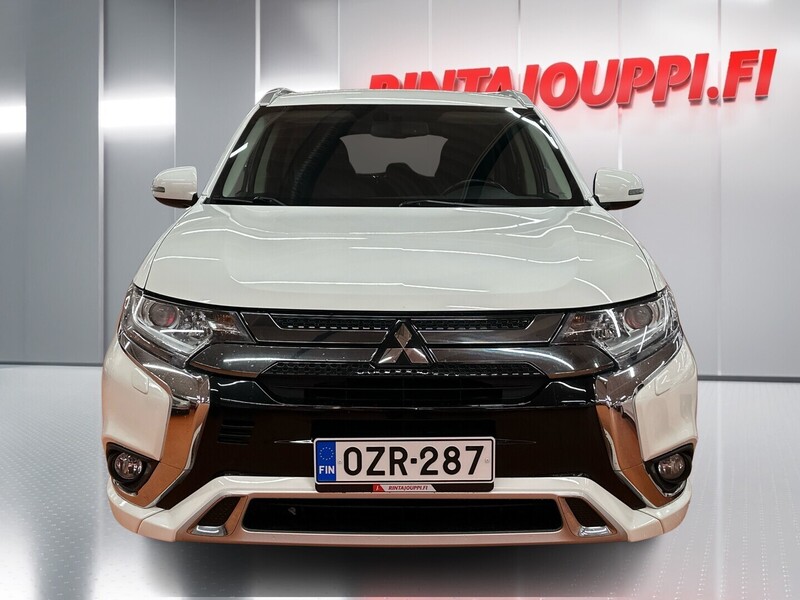 Mitsubishi Outlander PHEV vaihtoauto