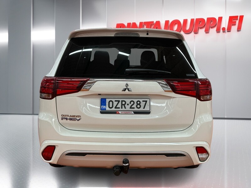 Mitsubishi Outlander PHEV vaihtoauto