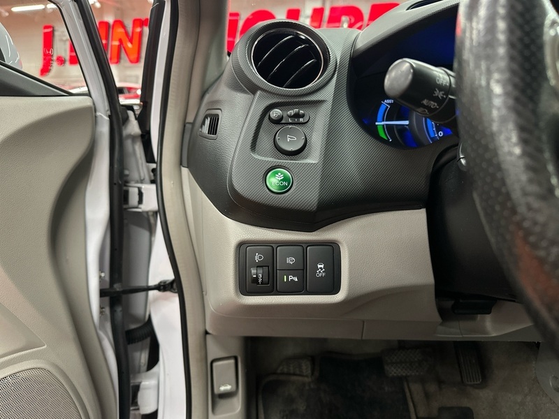 Honda Insight vaihtoauto