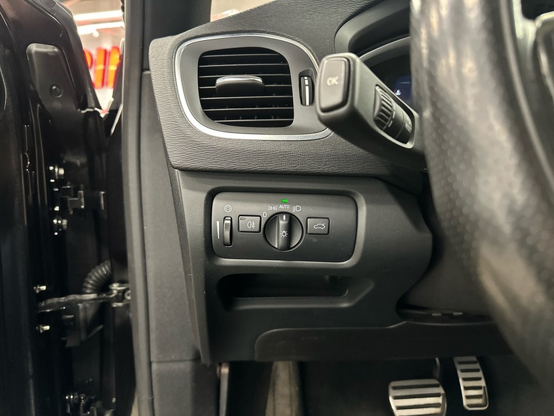 Volvo V40 vaihtoauto