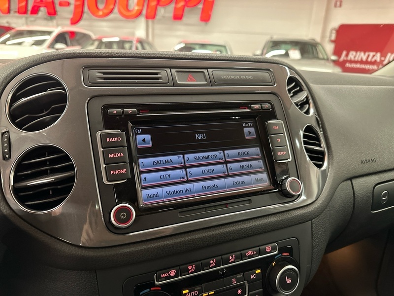 Volkswagen Tiguan vaihtoauto