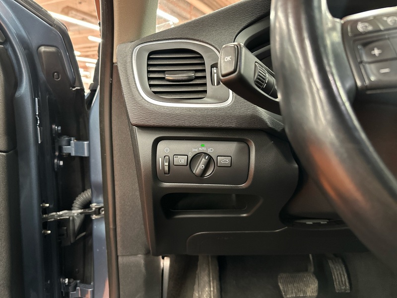 Volvo V40 vaihtoauto