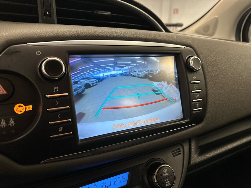 Toyota Yaris vaihtoauto