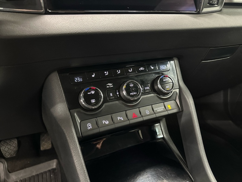 Skoda Karoq vaihtoauto