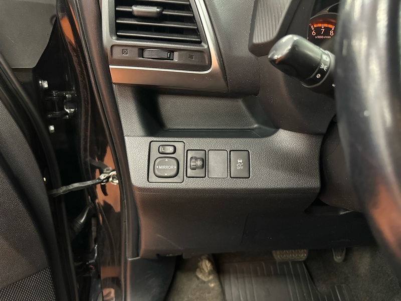 Toyota Verso-S vaihtoauto