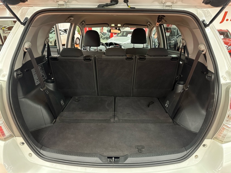 Toyota Verso vaihtoauto