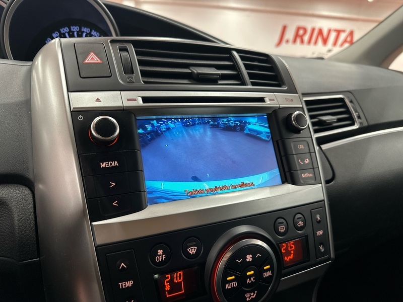 Toyota Verso vaihtoauto