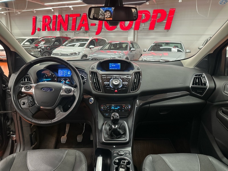 Ford Kuga vaihtoauto