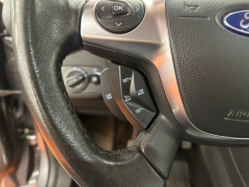 Ford Kuga vaihtoauto