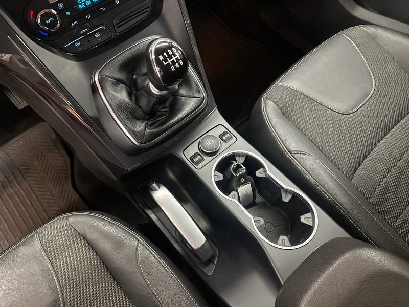 Ford Kuga vaihtoauto