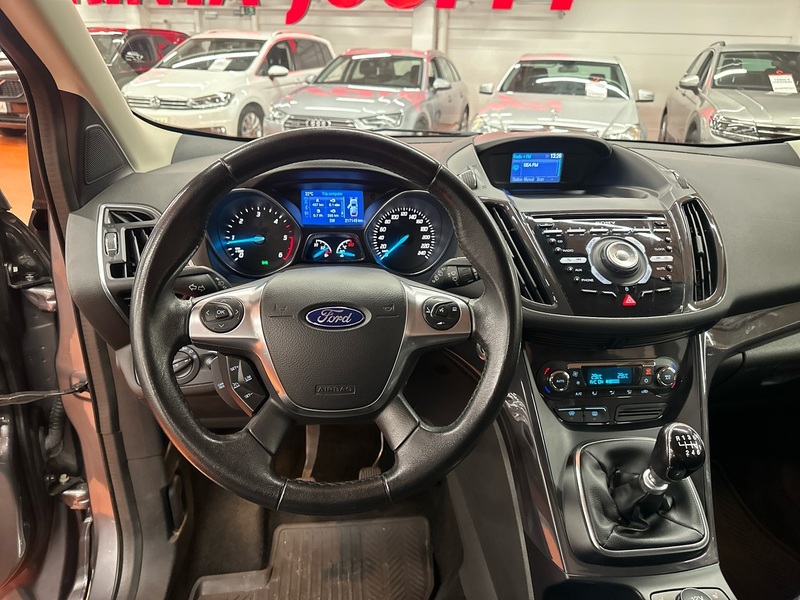 Ford Kuga vaihtoauto