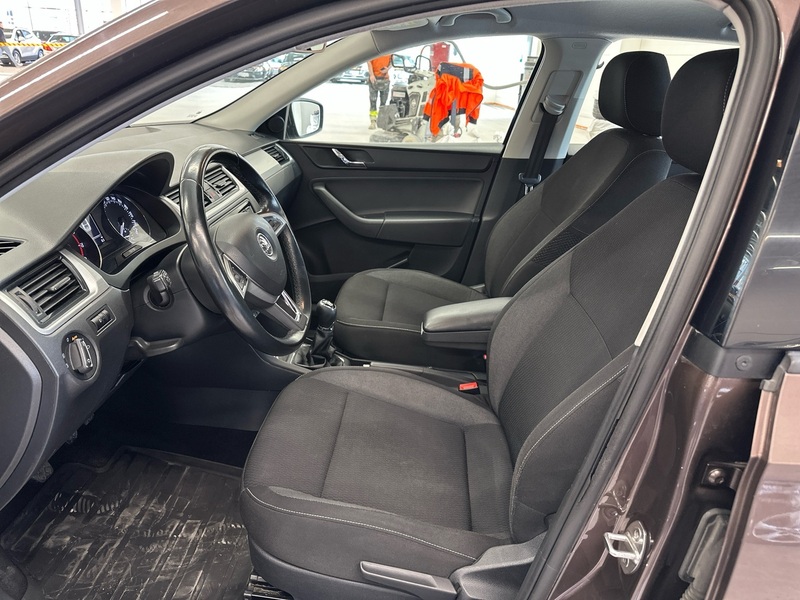 Skoda Rapid vaihtoauto