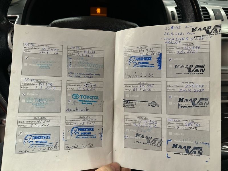 Toyota Avensis vaihtoauto