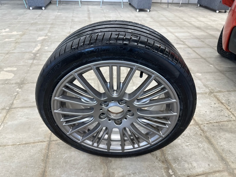 BMW M135i vaihtoauto