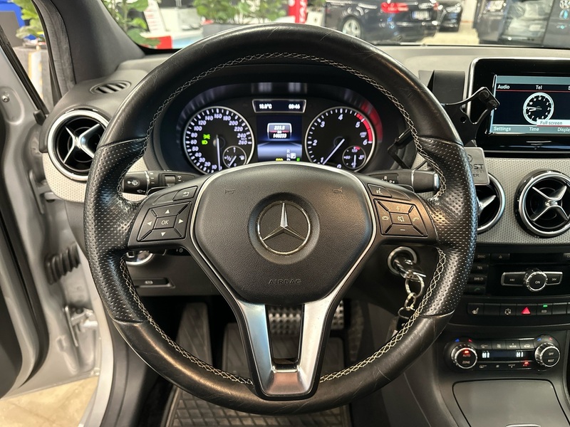 Mercedes-Benz B vaihtoauto