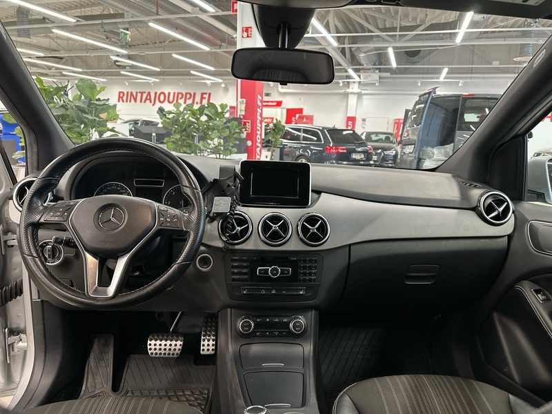 Mercedes-Benz B vaihtoauto