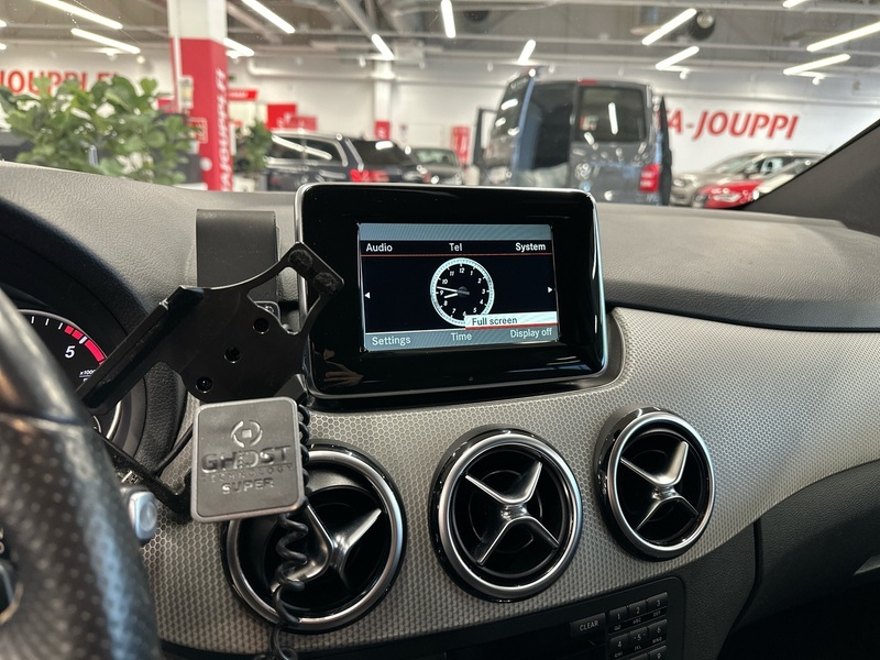 Mercedes-Benz B vaihtoauto