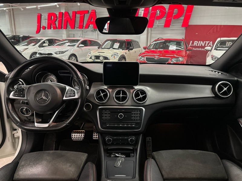 Mercedes-Benz CLA-sarja vaihtoauto