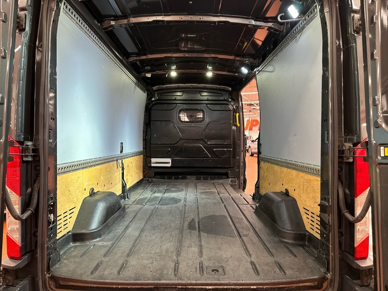 Ford Transit vaihtoauto