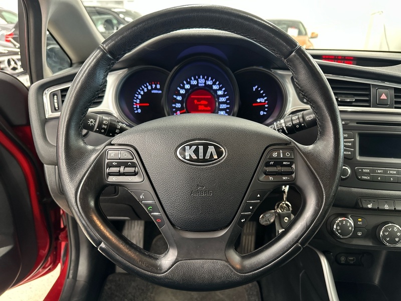 Kia Ceed vaihtoauto