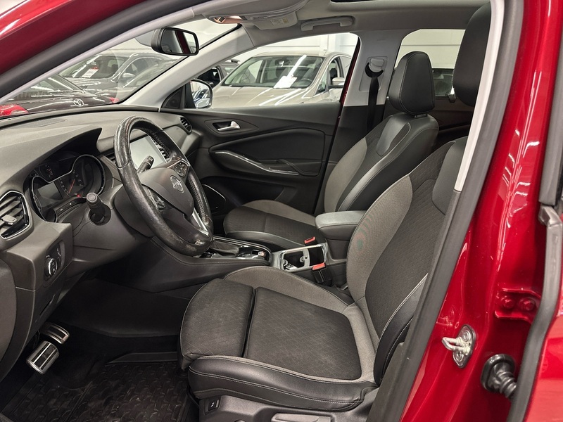 Opel Grandland X vaihtoauto