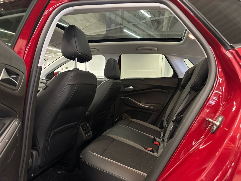 Opel Grandland X vaihtoauto