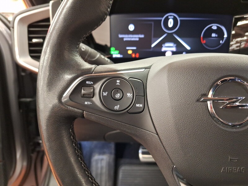 Opel Mokka-e vaihtoauto