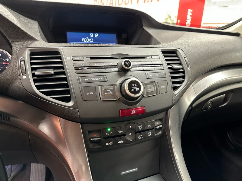 Honda Accord vaihtoauto