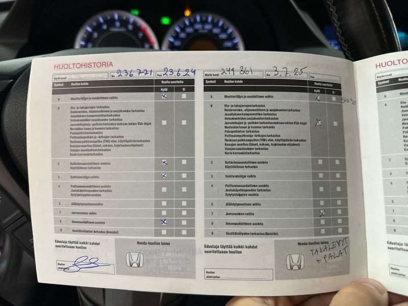 Honda Accord vaihtoauto