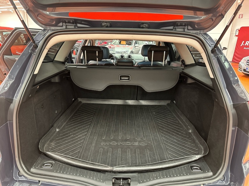 Ford Mondeo vaihtoauto