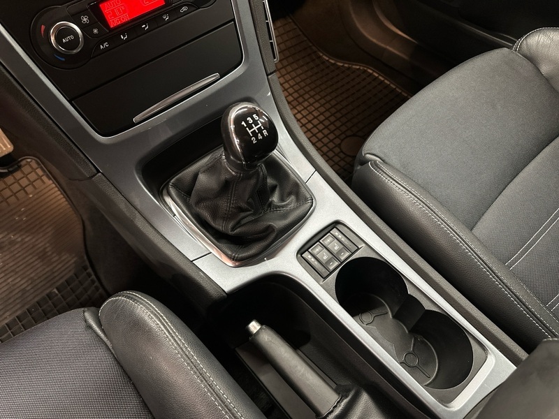 Ford Mondeo vaihtoauto