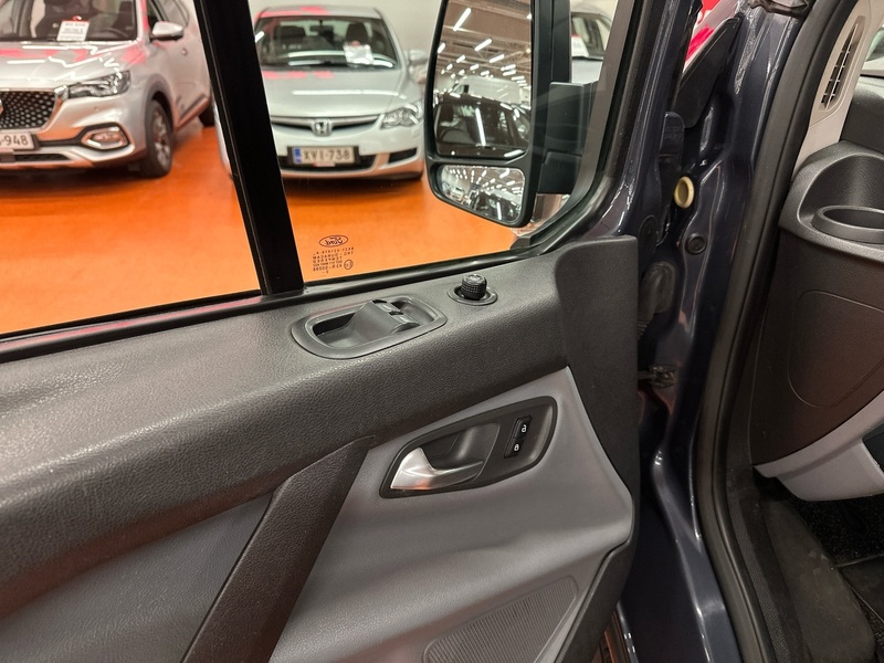 Ford Transit Custom vaihtoauto