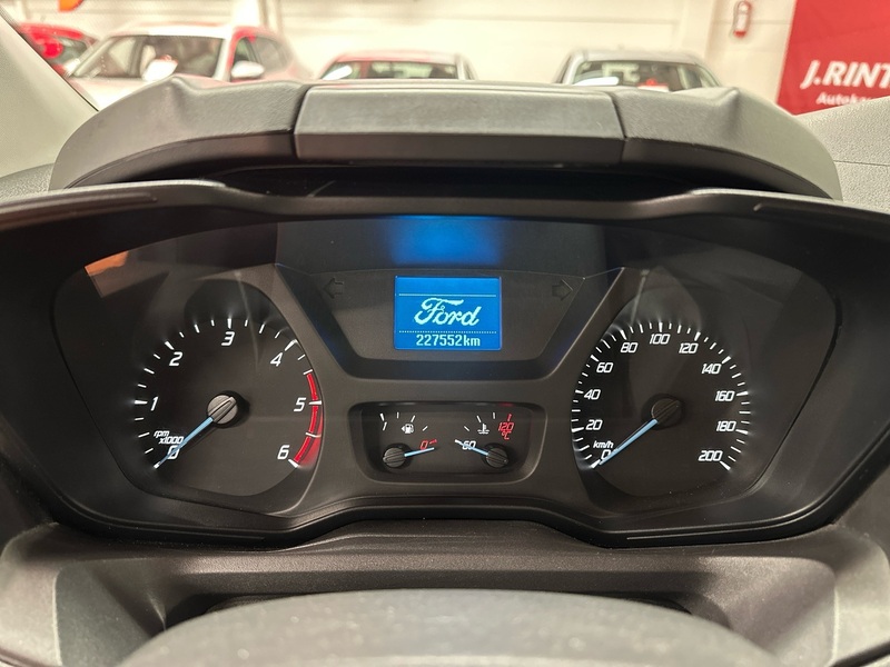 Ford Transit Custom vaihtoauto